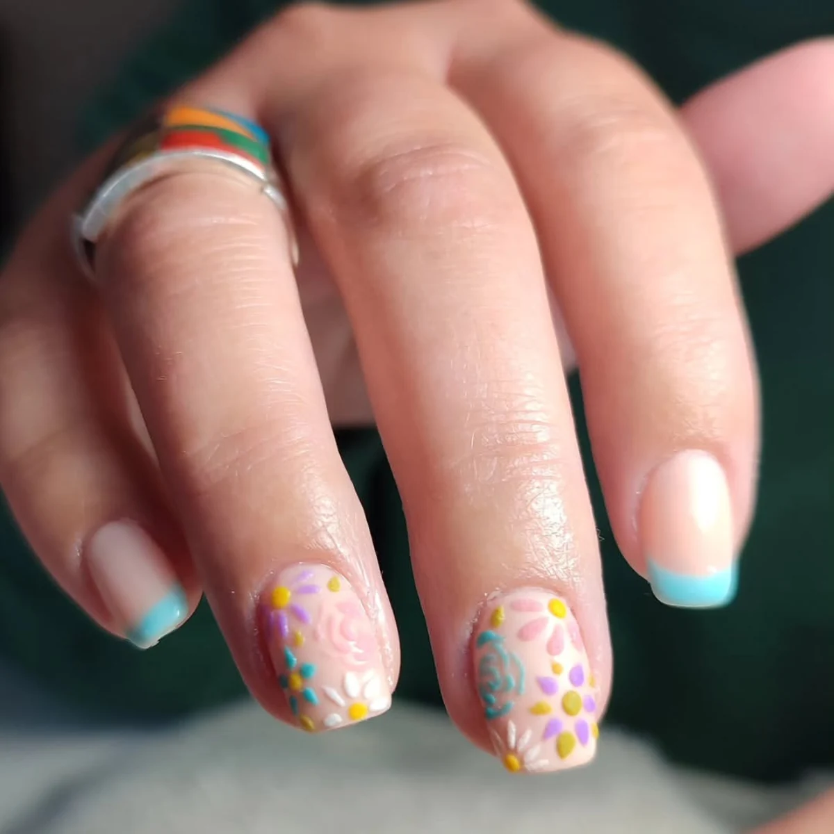 Turquesa y flores